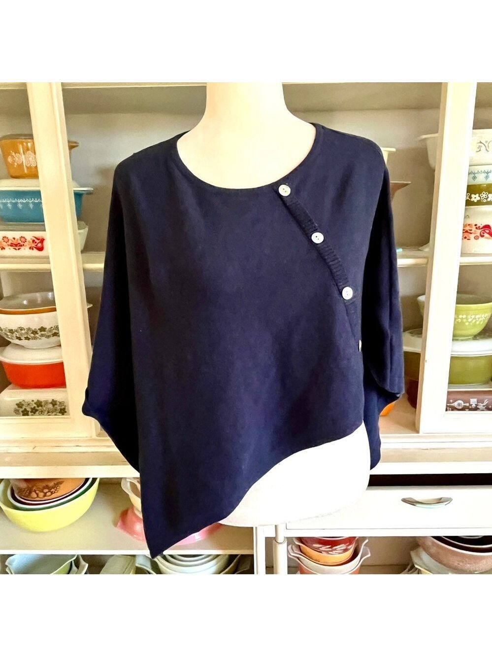 Marble Scotland Blue Toasting Frog Cape/Poncho Style Sweater - Size XS/S